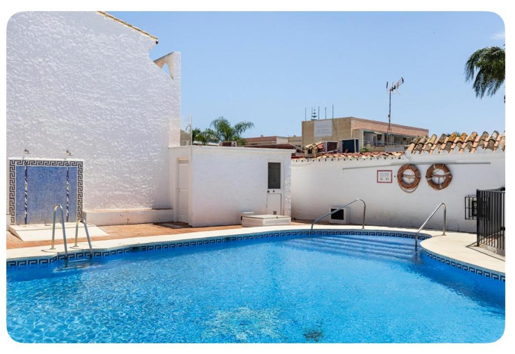 Vila La Casa En La Carihuela Playa A 4 Minutos A Pie Torremolinos Exteriér fotografie