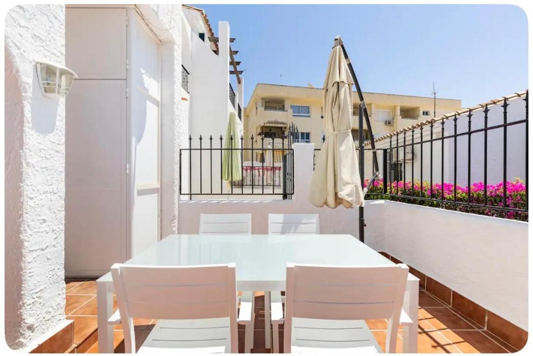 Vila La Casa En La Carihuela Playa A 4 Minutos A Pie Torremolinos Exteriér fotografie